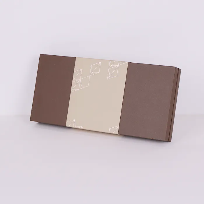 غطاء وصناديق القاعدة