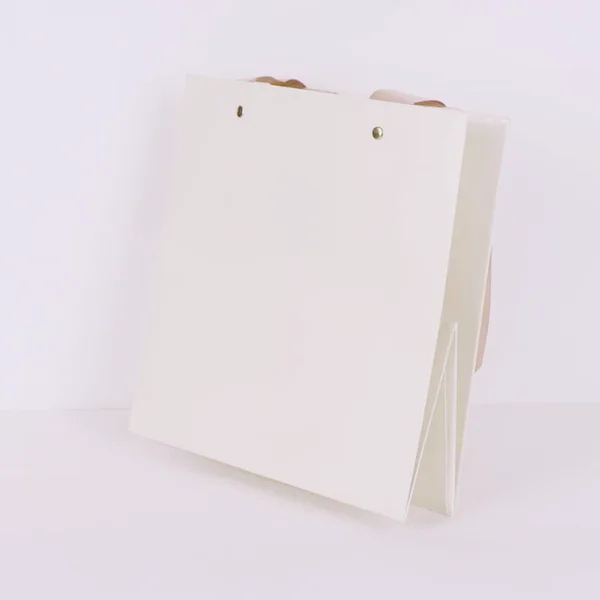 أكياس الهدايا الفاخرة